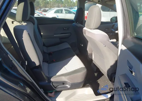 2017 Toyota Prius V Two из США, поврежденный, VIN JTDZN3EU7HJ066007